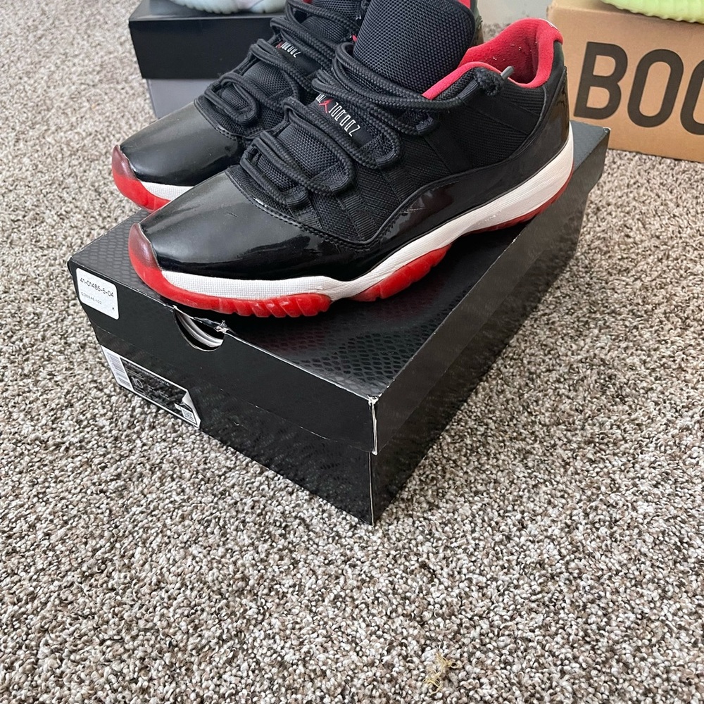 Jordan 11 retro low (bread)